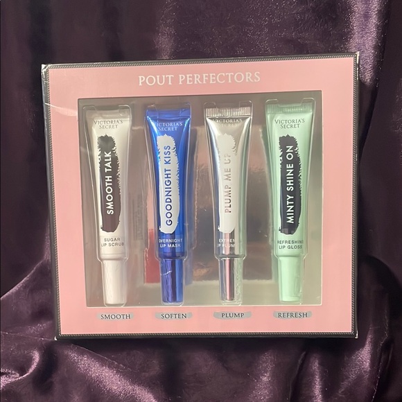 Victoria's Secret Pout Perfectors Lip Set - Multi-Color - Picture 1 of 3